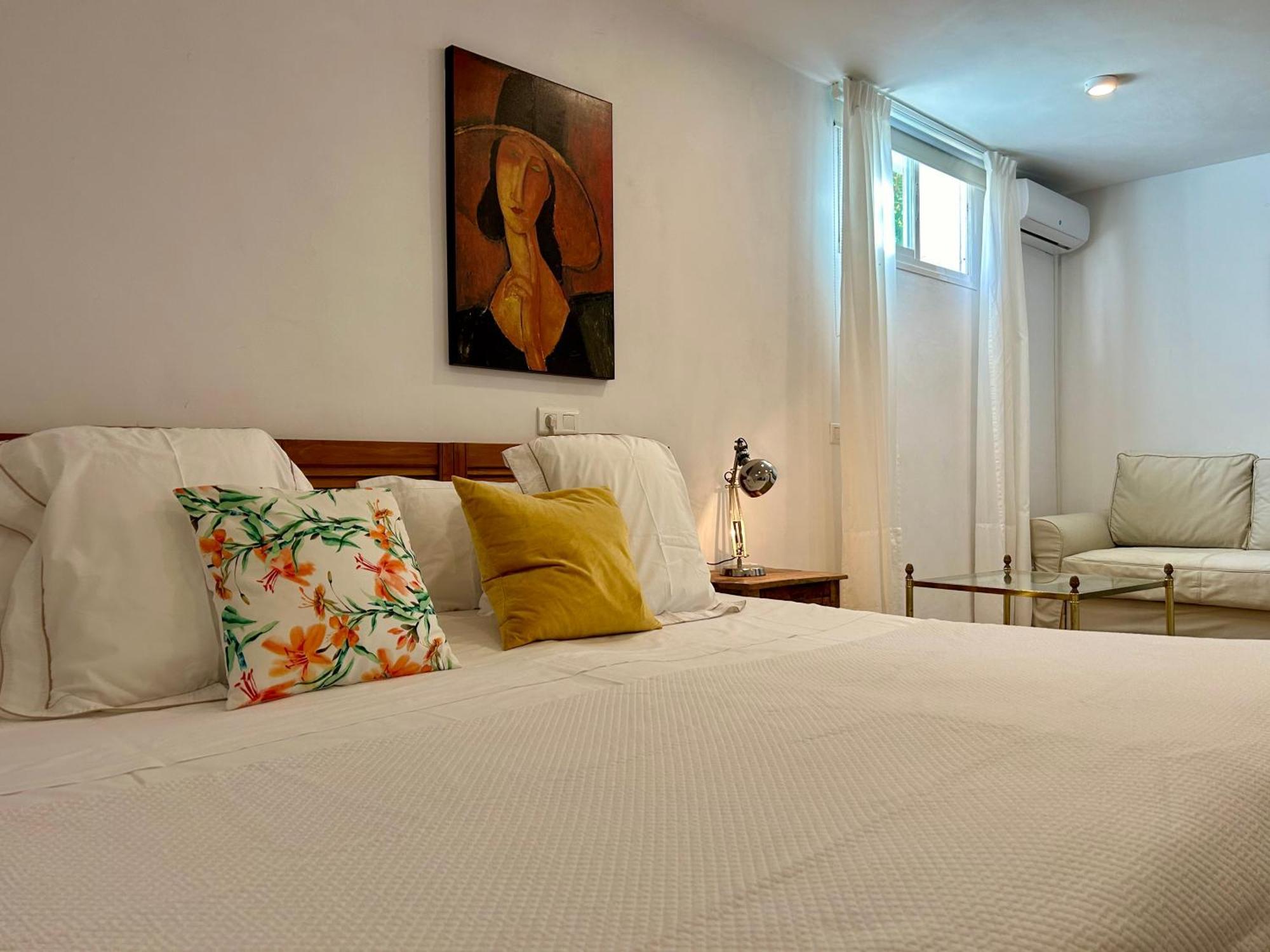 At Home In Malaga Stay & Solo Travellers 린콘데라빅토리아 외부 사진